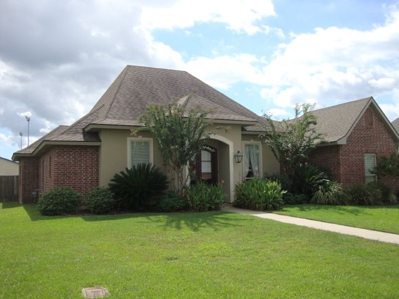 1st image of 2235 Kingswood Blvd