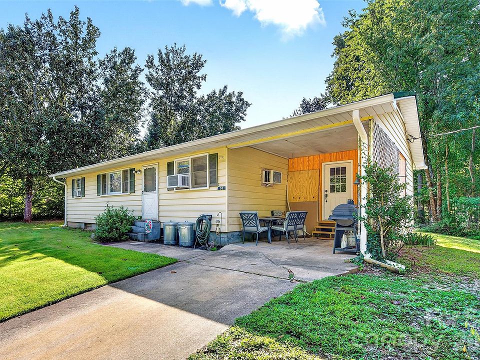 1st image of 55 Edwards Dr