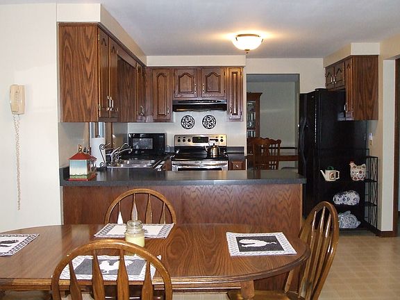 3rd image of 7089 Dimatteo Ct