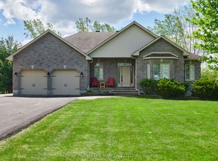 6574 Adrian Ct, South Glengarry, ON K6H7J1