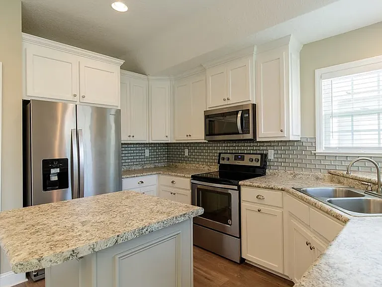 4316 Summer Hill Pl — Photo 8