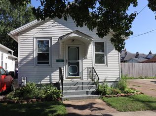 1104 W Madison St, Sandusky, OH 44870