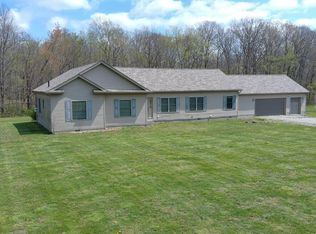 2814 Chouteau Ave, Odin, IL 62870