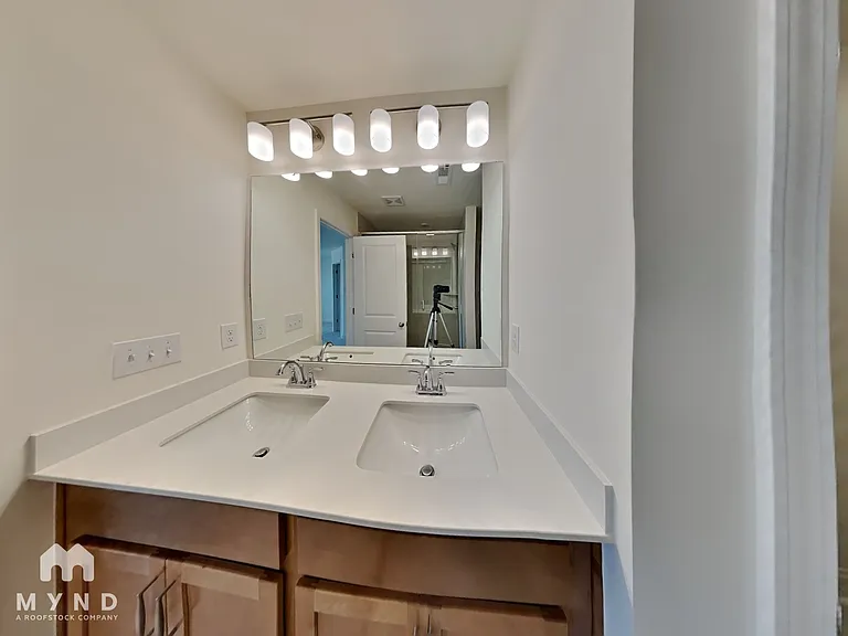 1546 Cedar Tree Dr — Photo 10