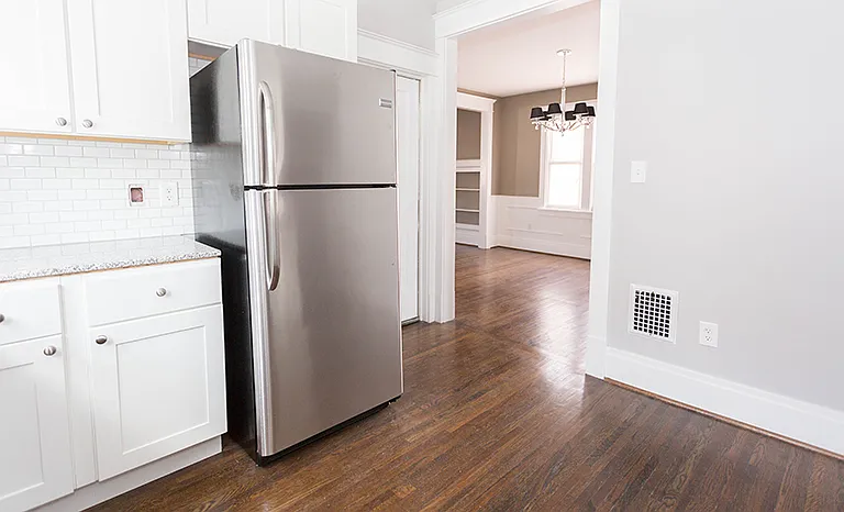 29 N Park Ave #2 — Photo 4
