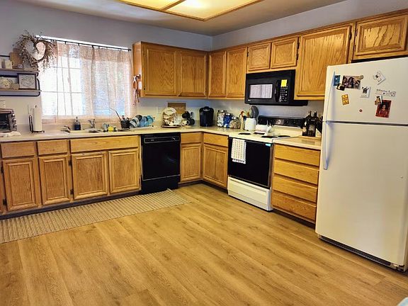 5th image of 1646 Wildflower Cir
