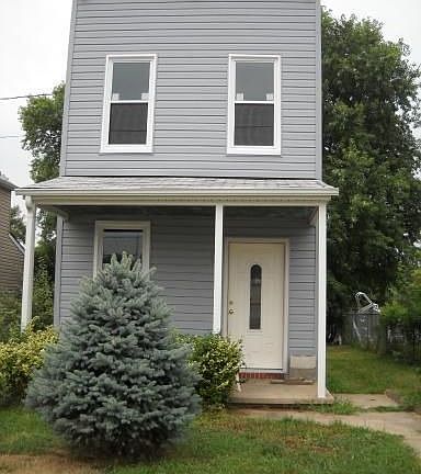 3rd image of 3153 Stafford St