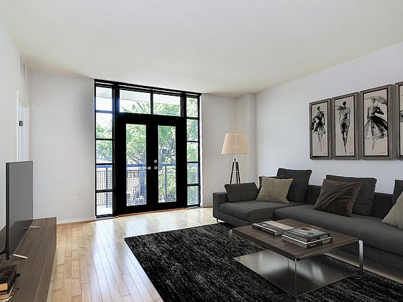 3rd image of 3306 N Denny St