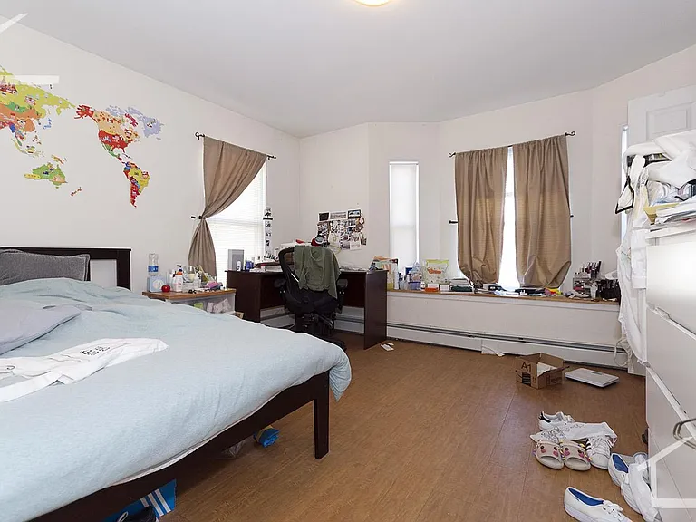 67-69 Ashford St - SM — Photo 3