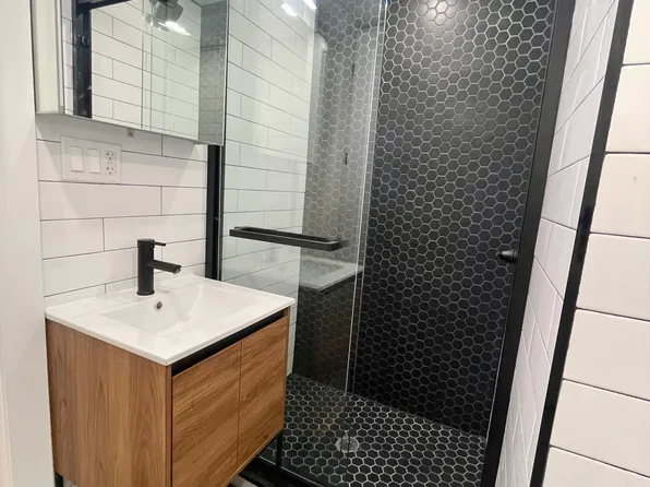 413 East 9th Street image 4 of 8