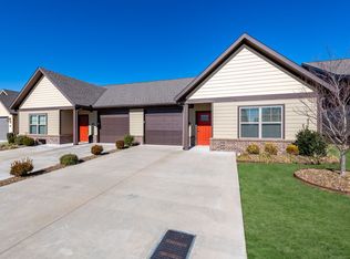 701 S Mock St APT E-1, Prairie Grove, AR 72753