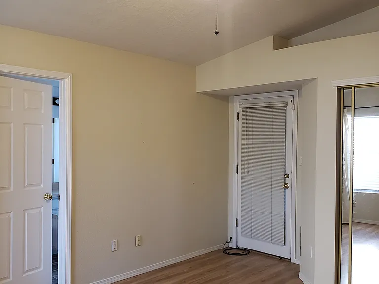 Summersville Dr NW — Photo 12