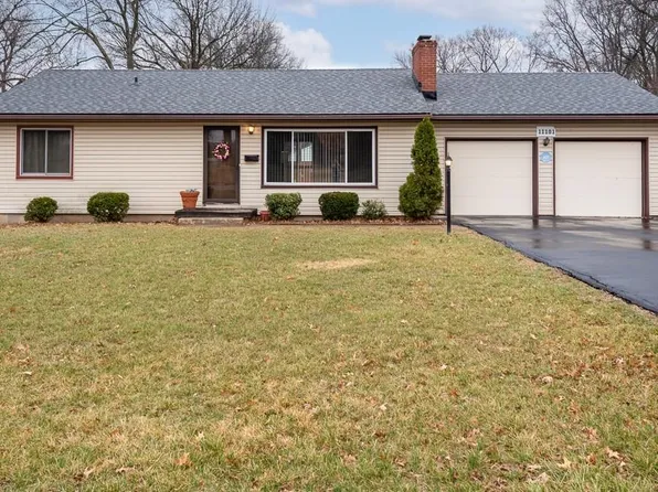 11101 W 54th St, Shawnee, KS 66203