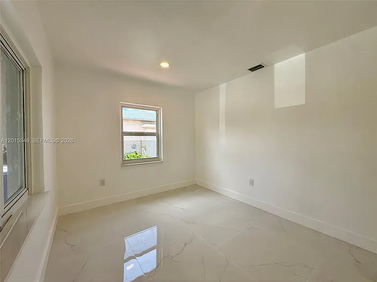 228 NW 32nd Ave #230 — Photo 10