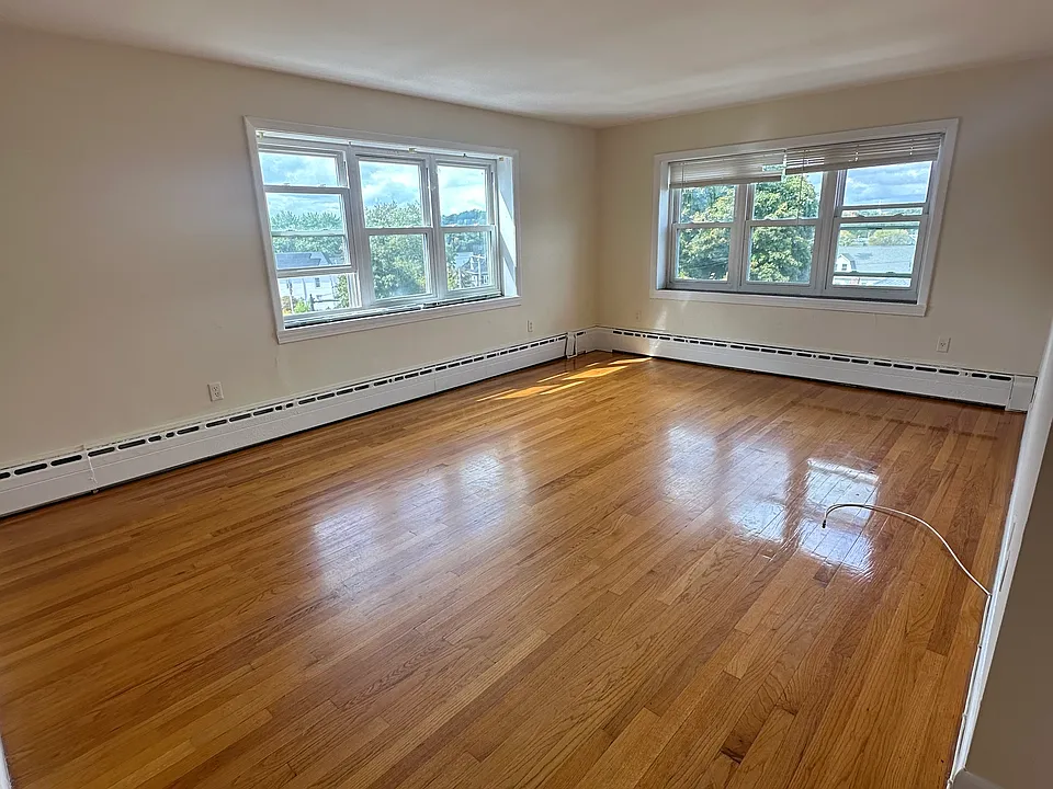 287 Massachusetts Ave #11