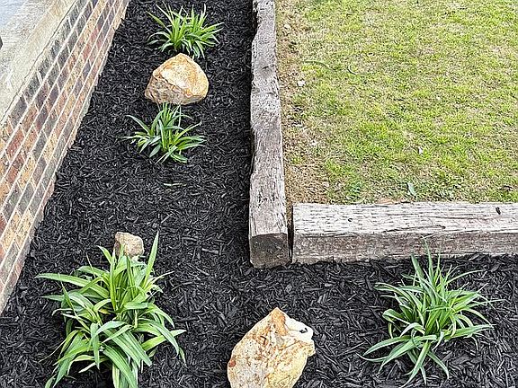 5th image of 112 Mildred