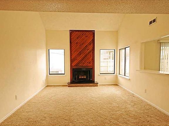 2nd image of 5317 Chatham Lake Dr