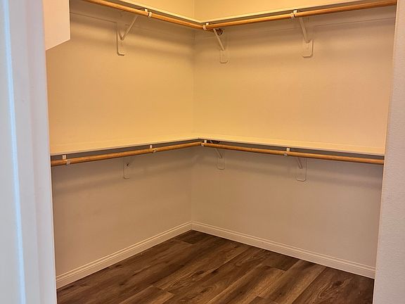 4th image of 6624 Breakwater Reef St
