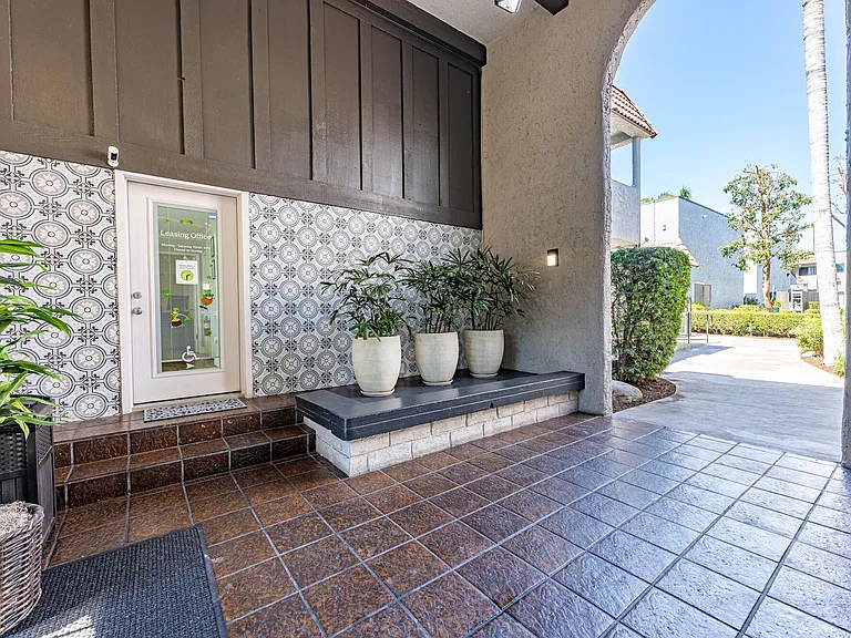 Encasa Norwalk — Photo 11