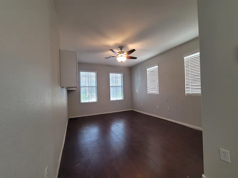 5668 Bonds Flat St — Photo 10