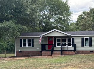 110 Woodford Place Ct, Gray court, SC 29645