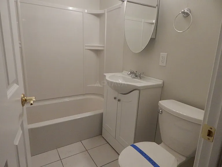 483 Medford St #B — Photo 7