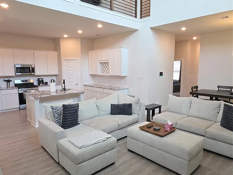 2607 Rain Quail Ct — Photo 2