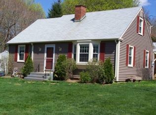 36 Fairview St, Portland, CT 06480