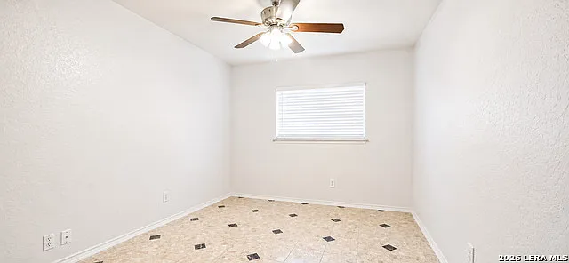 5707 Lovett Oaks — Photo 23