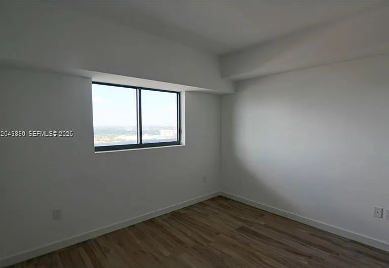 460 NE 28th St #2805 — Photo 13
