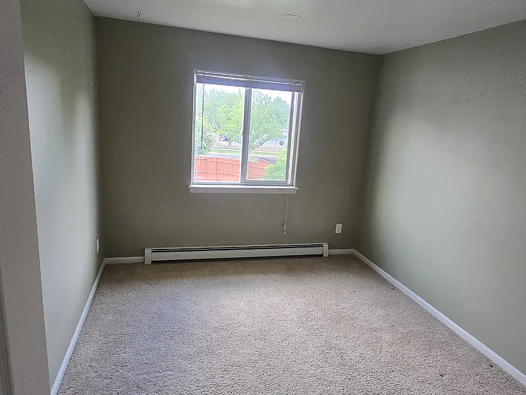 2823 Village Park Dr — Photo 12