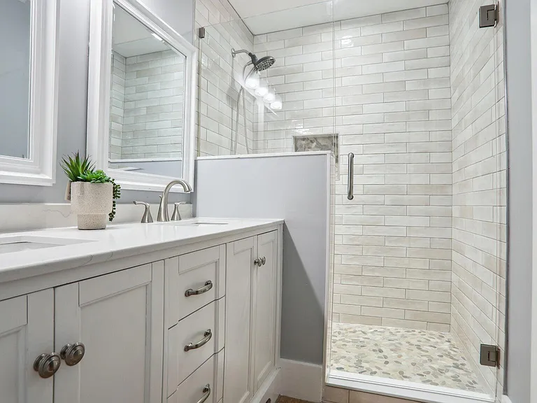 1406 Cartecay Dr — Photo 21