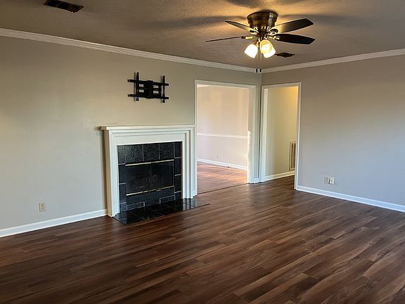 2nd image of 123 Bordeaux Ct