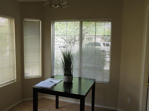5th image of 2588 W Saguaro Bluffs Dr