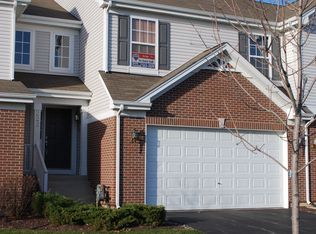 222 Larsdotter Ln, Geneva, IL 60134