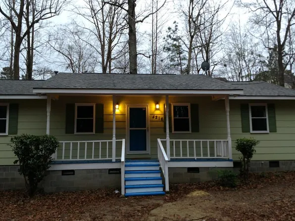 4216 Dunn Dr, Raleigh, NC 27616