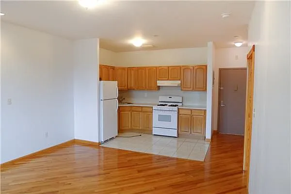 Rented by Voro NYC | media 48