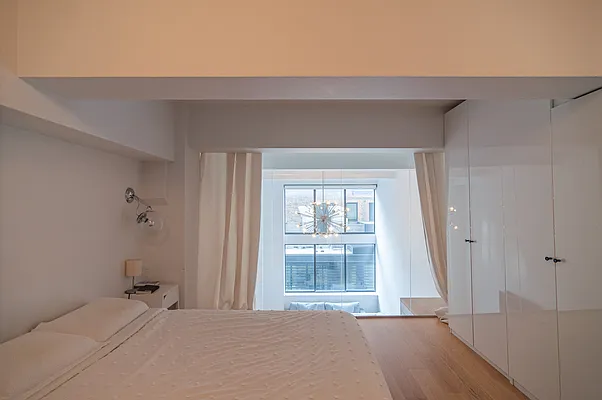 Rented by Compass | media 12