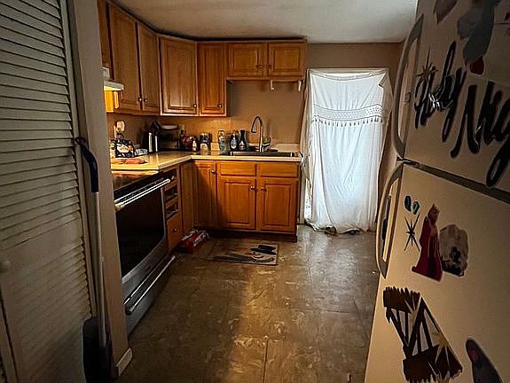 3rd image of 1719 Morton St