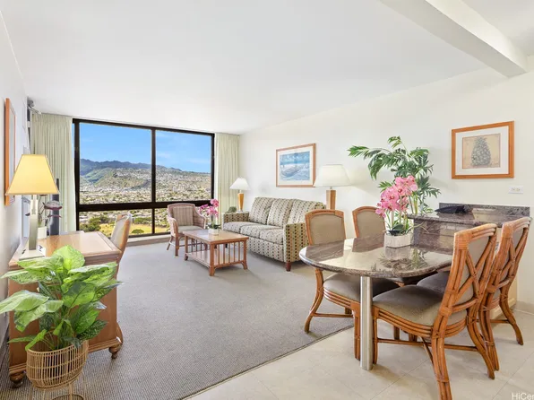229 Paoakalani Ave #3709, Honolulu, HI 96815