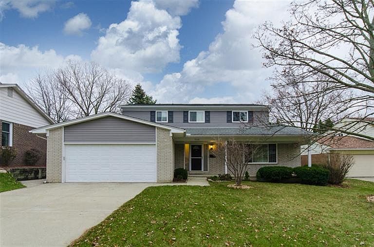 1st image of 3348 Bluett Dr