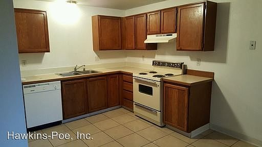 2nd image of 5017 S Orchard St