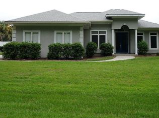 50 Tuscarora Ave, Beaufort, SC 29907
