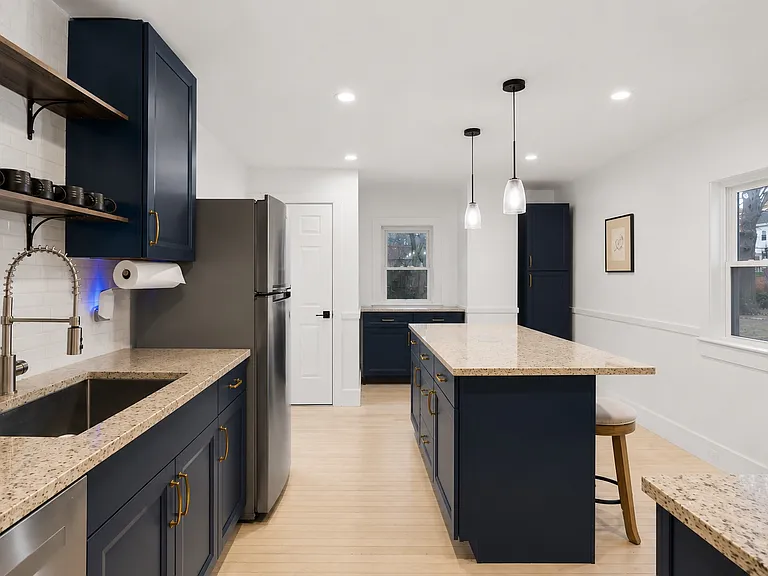 34 Revere St #1 — Photo 17