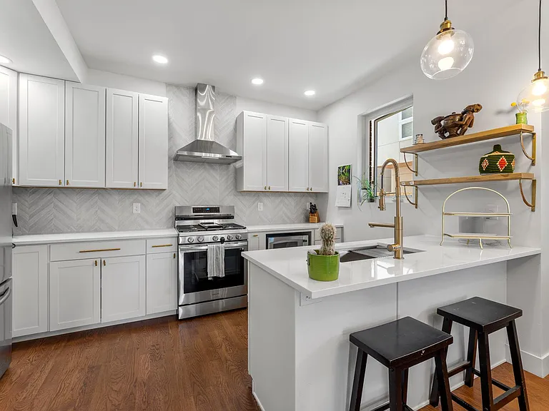 1389 N Xavier St — Photo 12