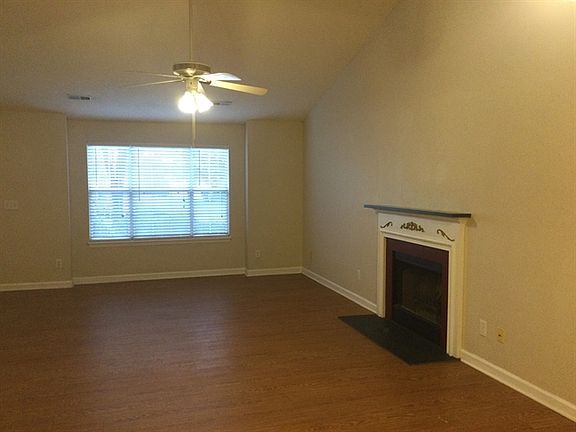 2nd image of 9115 Merlot Ln