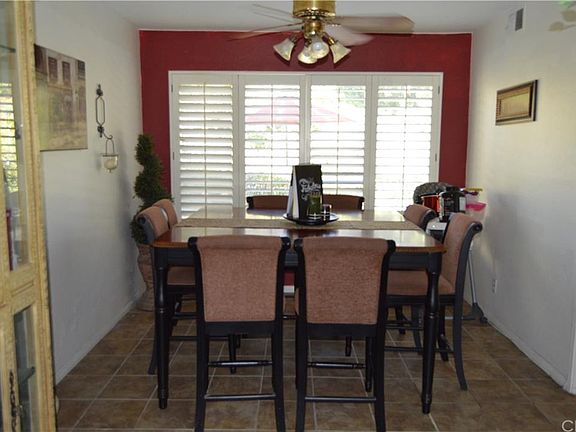 5th image of 1594 Lakewood Way