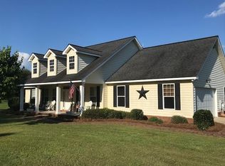 1423 Gibbs Bridge Rd, Uvalda, GA 30473