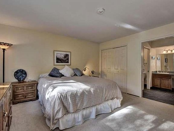 3rd image of 14333 Saratoga Ave APT 2