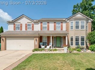 14642 Wildbrook Dr, Belleville, MI 48111